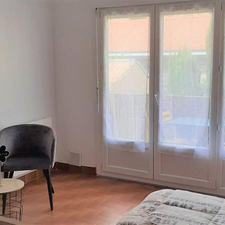 Апартаменты Agreable Logement Proche De La Gare Et Du Polygone Безье Экстерьер фото